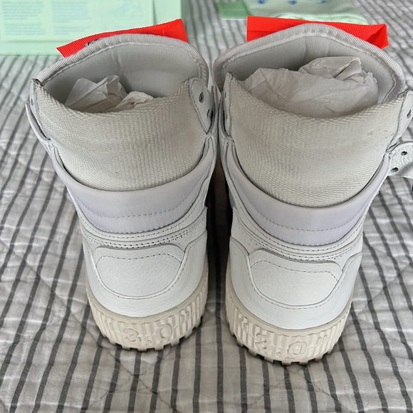 Off- White c/o Virgil Abloh Off Court 3.0 Top Sneaker - Picture 8 of 13
